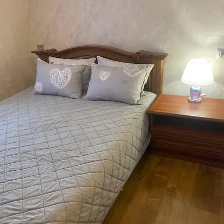 на вулиці залізняка - бічна вулиці антоновича *